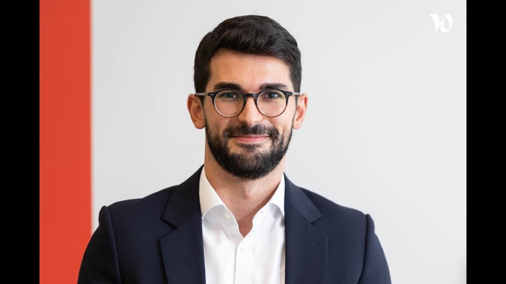 "Je travaille à la croisée de deux mondes qui avancent très vite : la finance et la data” Skander, Senior Data Scientist