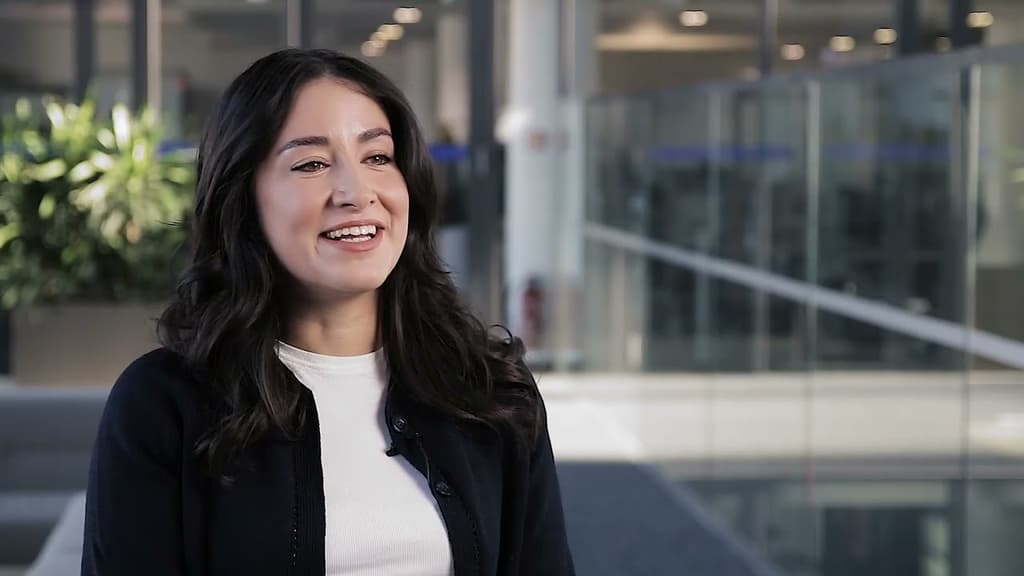 Discover Dafni's inspiring journey with Deutsche Börse, where her pivotal role in IT drives the company's success.
