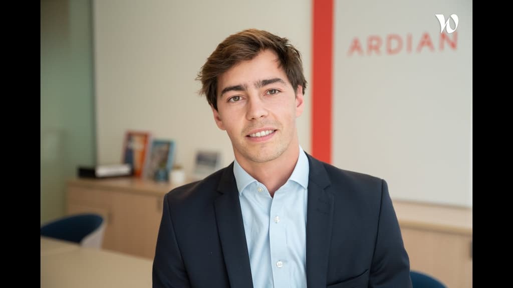 "Je suis passé de stagiaire à Senior Associate en l’espace de 4 ans”, Arnaud, Investor Relations Senior Associate