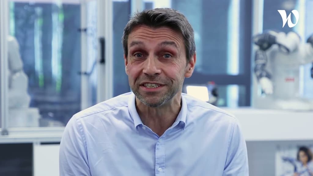 Découvrez Abb Group avec Philippe, Ingénieur Commercial

