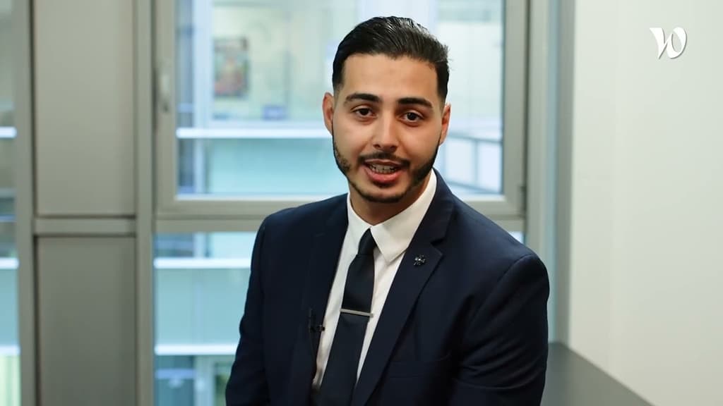 Achraf vous présente la culture d'entreprise chez Hays 