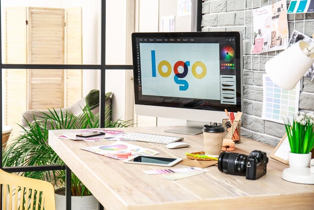 Etudiant stagiaire graphisme 