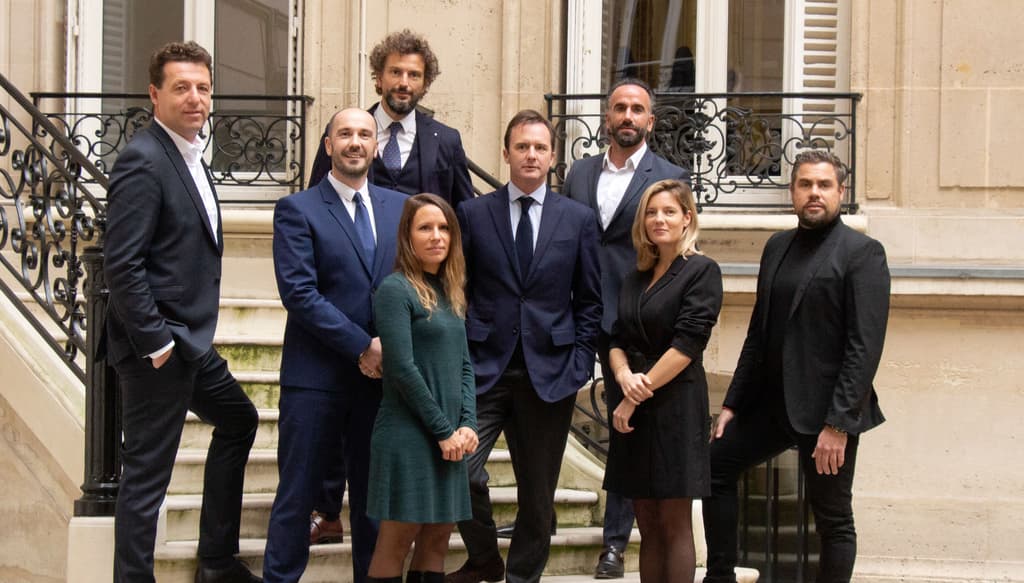 Associés