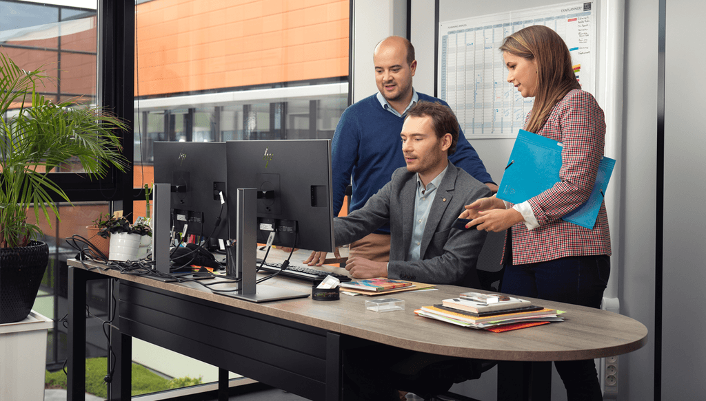 Fonctions Support - RH, Finance, Communication, Marketing... en bureau