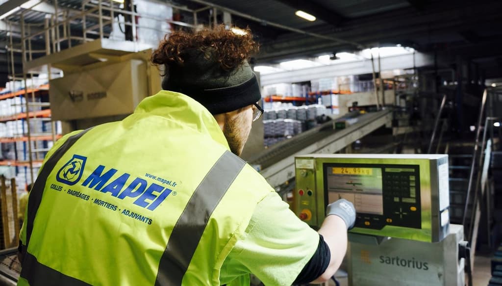 MAPEI 4