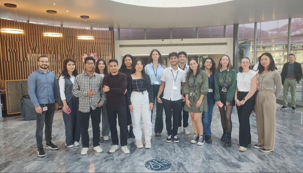 New comers on their first day at Axens!