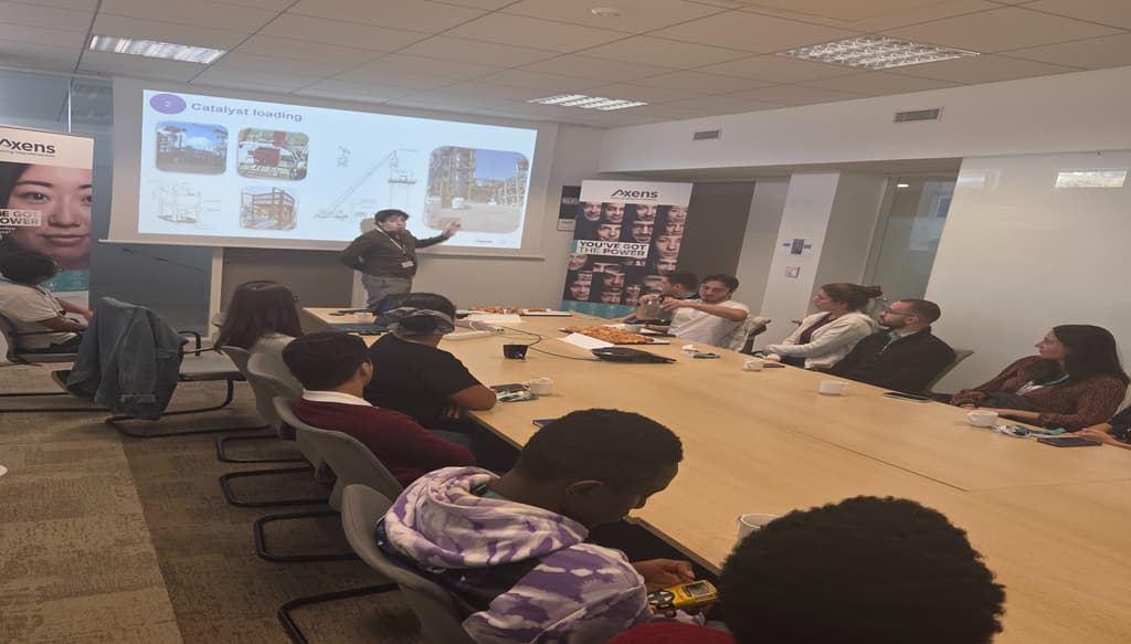 Our interns & Apprentices with one of our Start up Expert