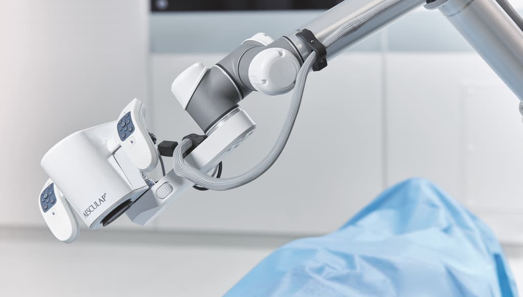 Eines unserer Produkte: Das Aesculap Aeos® System für chirurgische Mikroskopie