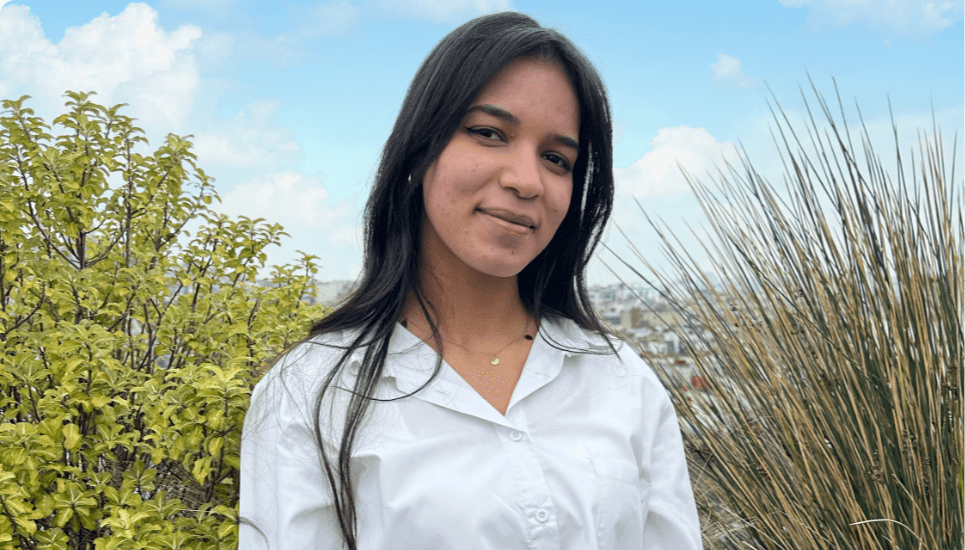 Khadija - Opération officer