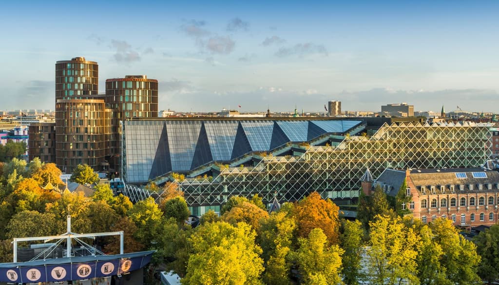 Industriens Hus bagfra