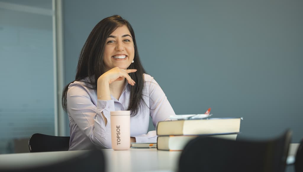 Hadise Baghooee, Senior Technical Sales & Service Engineer
