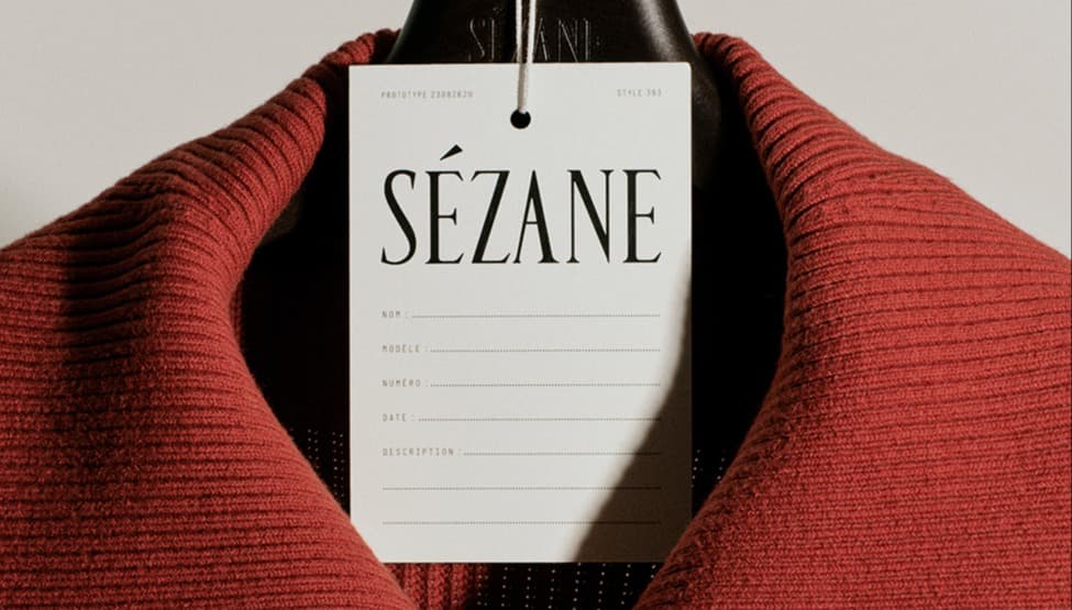 Sézane est une histoire de vie(s) qui prend forme, se déforme et se reforme.