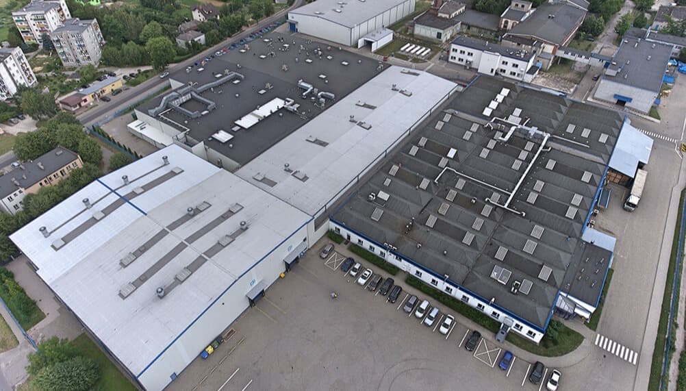 In 1995, Nicols opened a branch in Poland, it is our largest production center !