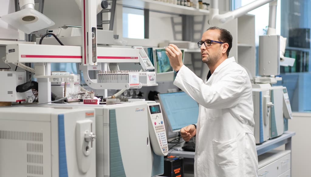 Wissenschaftlicher Mitarbeiter im Labor