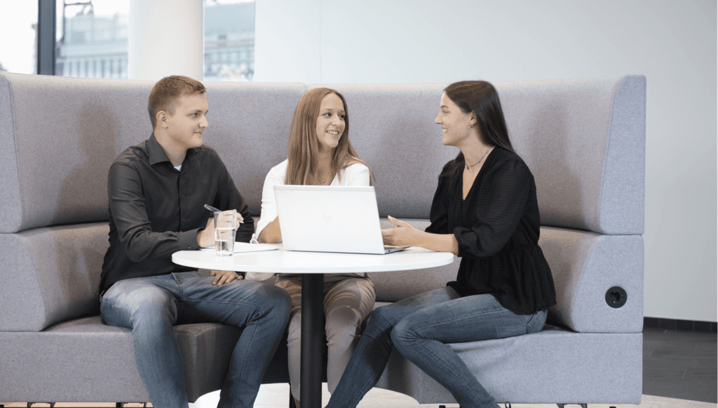 Werkstudierende und Auszubildende in Dortmund