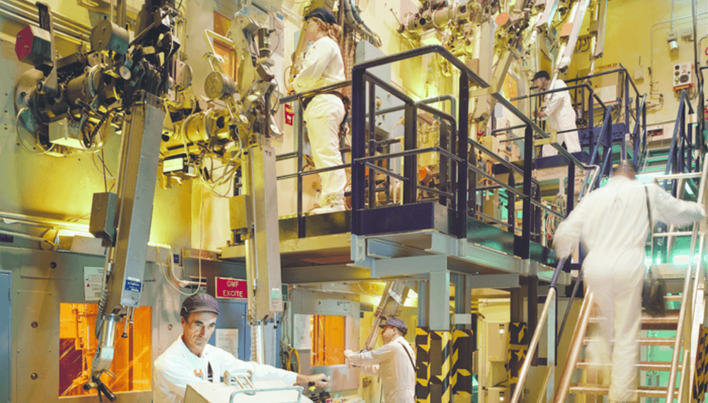 Orano Recyclage - atelier de cisaillage des combustibles usés - La Hague