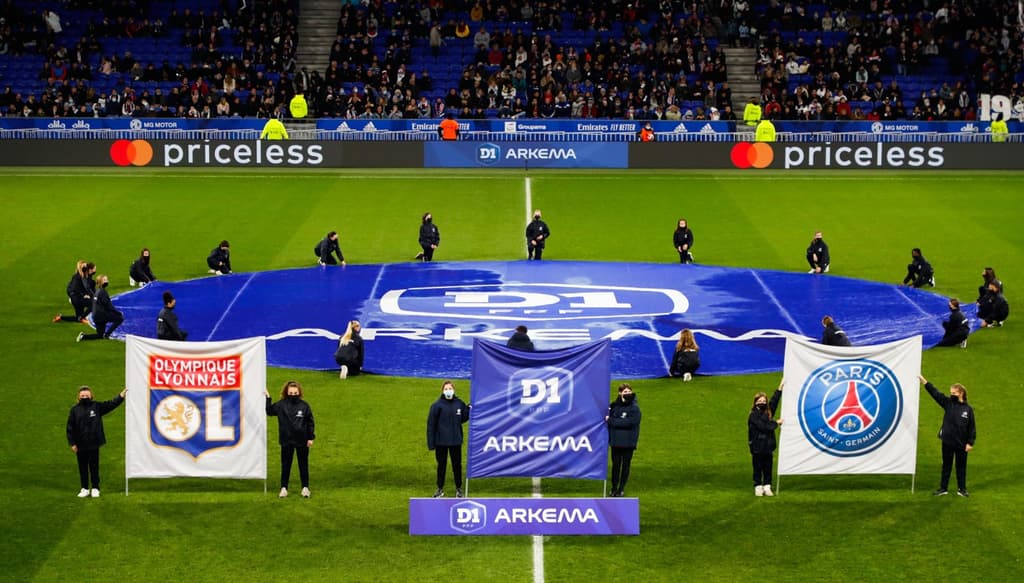 Activation du contrat entre Arkema et la D1 Arkema + l’Équipe de France Féminine de Football (social media, terrain, interne)