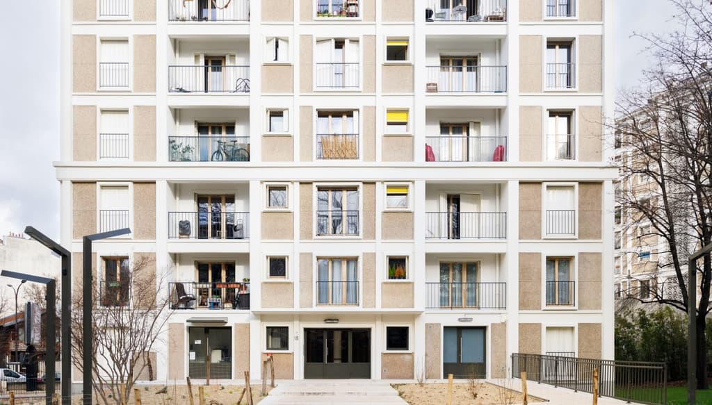 Réhabilitation en site occupé rue de Meaux Paris 19