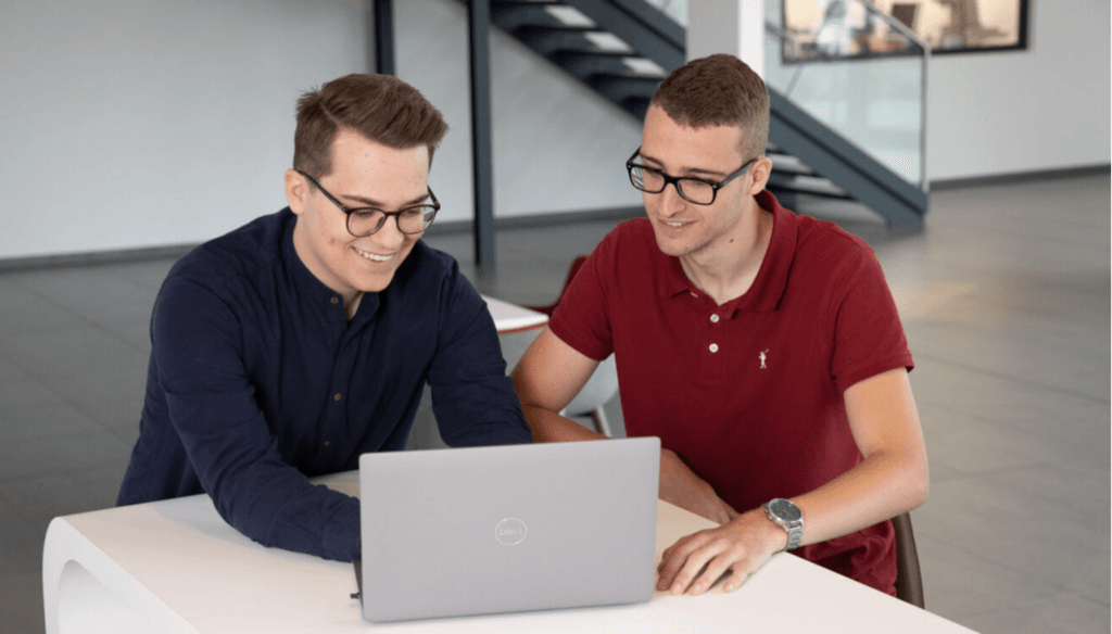 Leckere Jobs gibt es in unseren zentralen Bereichen sowie im Produktionsumfeld