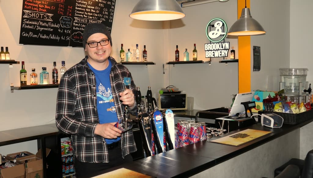 Hostel Bar