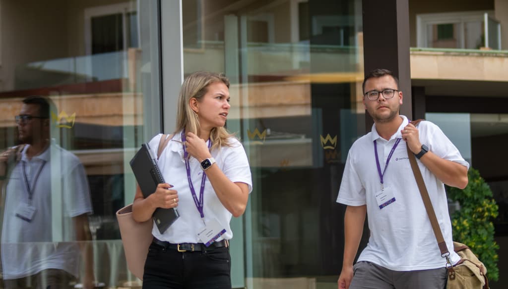 Nimm in den ersten vier Berufsjahren an unserer Audit Academy auf Mallorca teil.