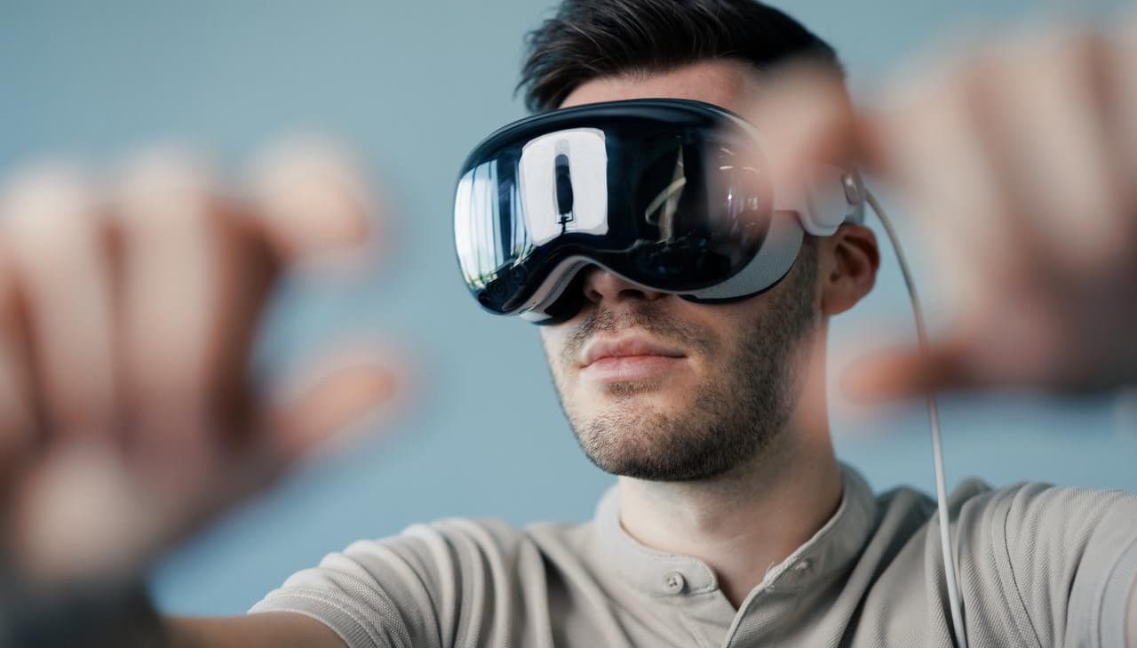 VR