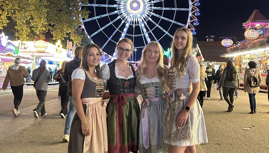 Jedes Jahr ein Highlight: Unser traditioneller Besuch auf dem Stuttgarter Volksfest.