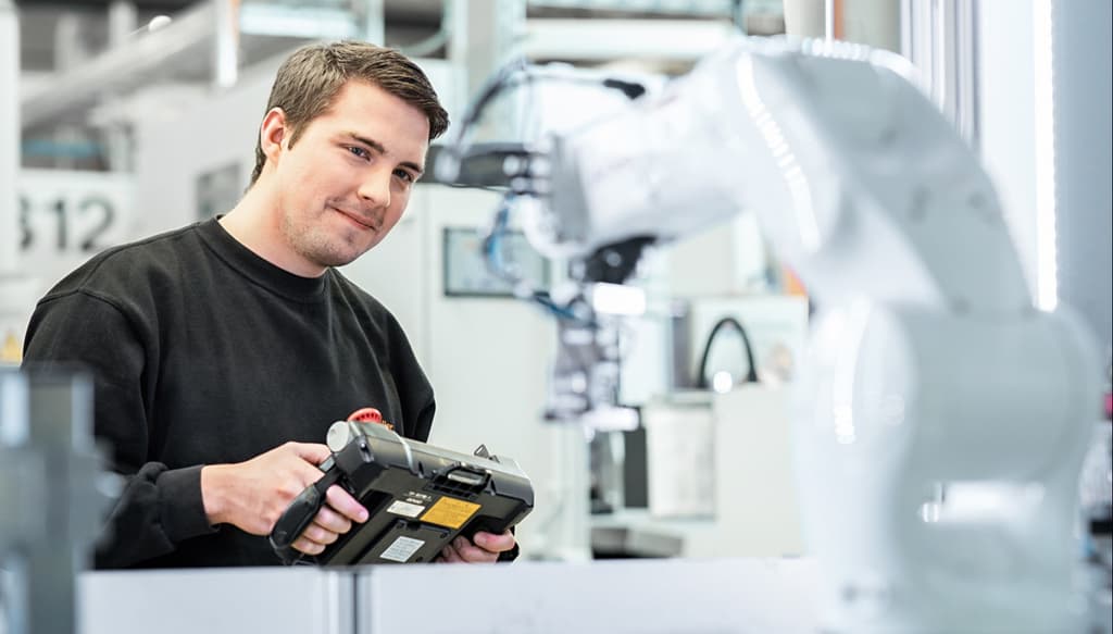 Elektrotechnik & technische Informatik