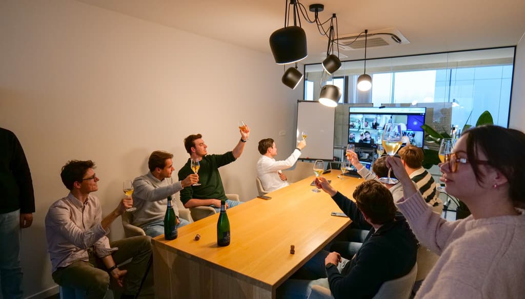Celebrate milestones together with your colleagues