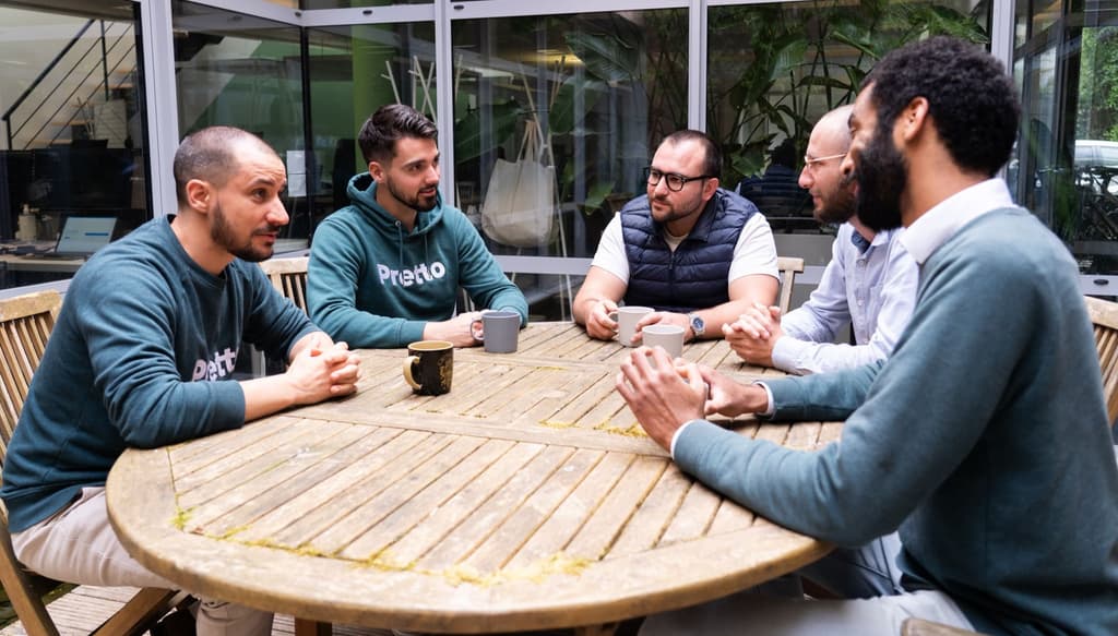 Un petite pause café dans notre patio nantais