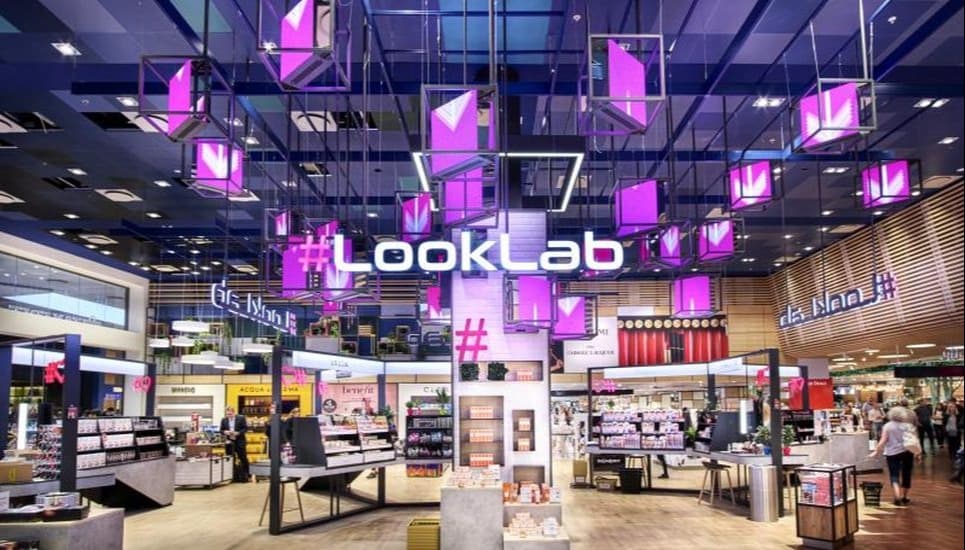 Copenhagen Airport - Einer unserer zahlreichen internationalen Shops, an dem das Einkaufen zum Erlebnis wird