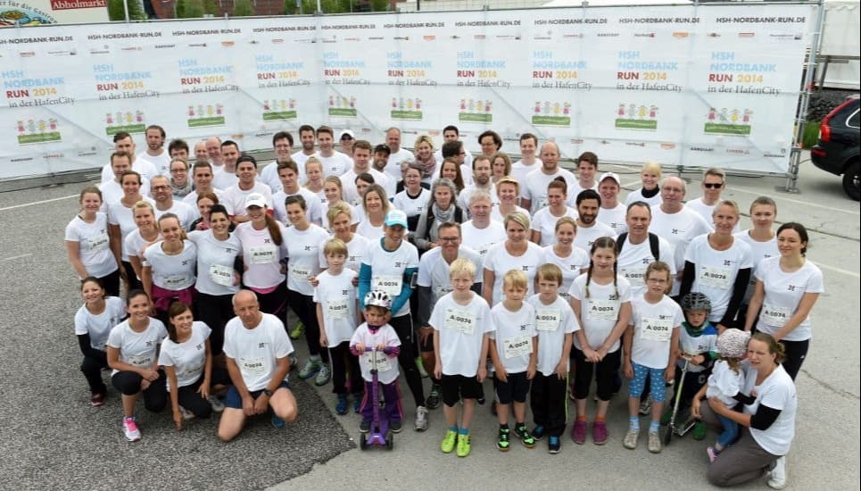Gemeinsam engagieren wir uns -
Bei unterschiedlichsten Aktionen, wie z.B. dem HSH Run, setzen wir uns gemeinsam für den guten Zweck ein