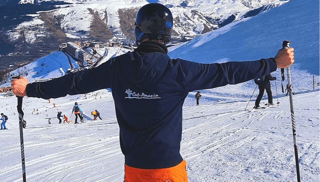 Une belle photo au ski aux couleurs Cat-Amania