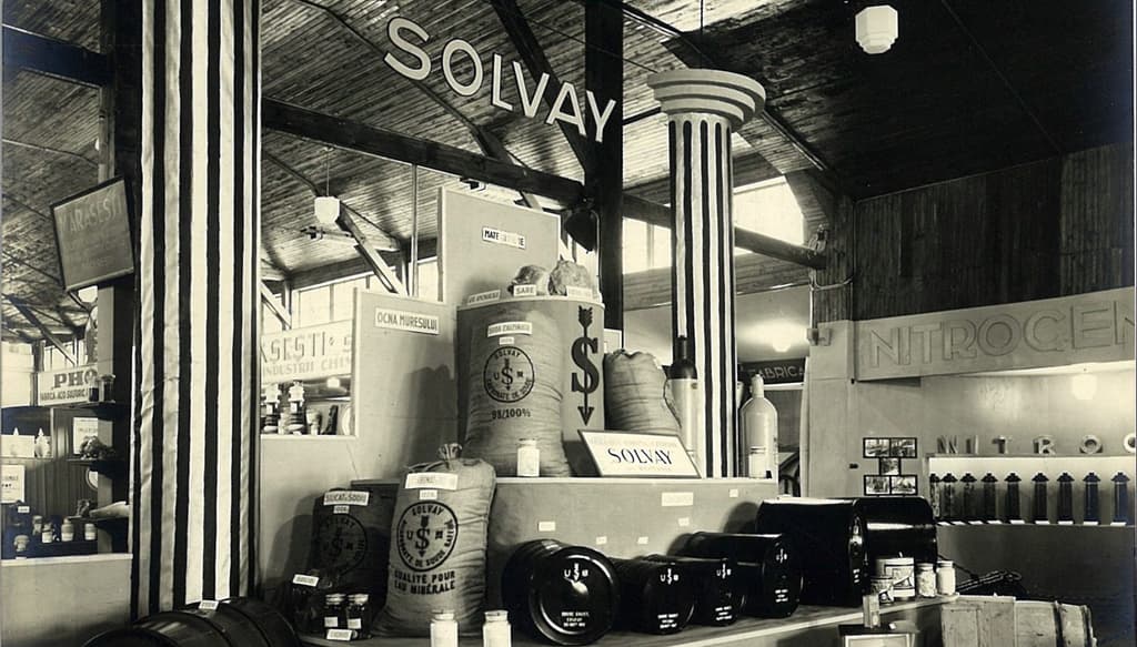 Solvay stand