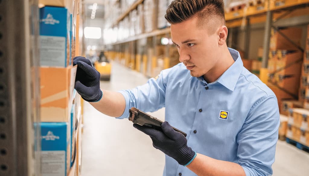 Warehouse Student