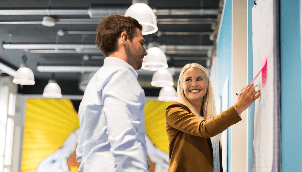 Bock auf Neues? Unsere agilen und vernetzten Teams, bekommen jeden Tag die Möglichkeit zusammen an spannenden Projekten zu arbeiten!