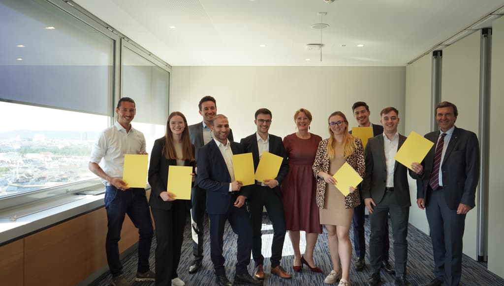 Gruppenfoto Graduate Abschluss 2024