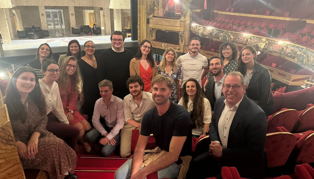 Our Art’vertimers headed to La Monnaie in Brussels for a night at the opera, not just any opera... Bizet’s iconic Carmen!
