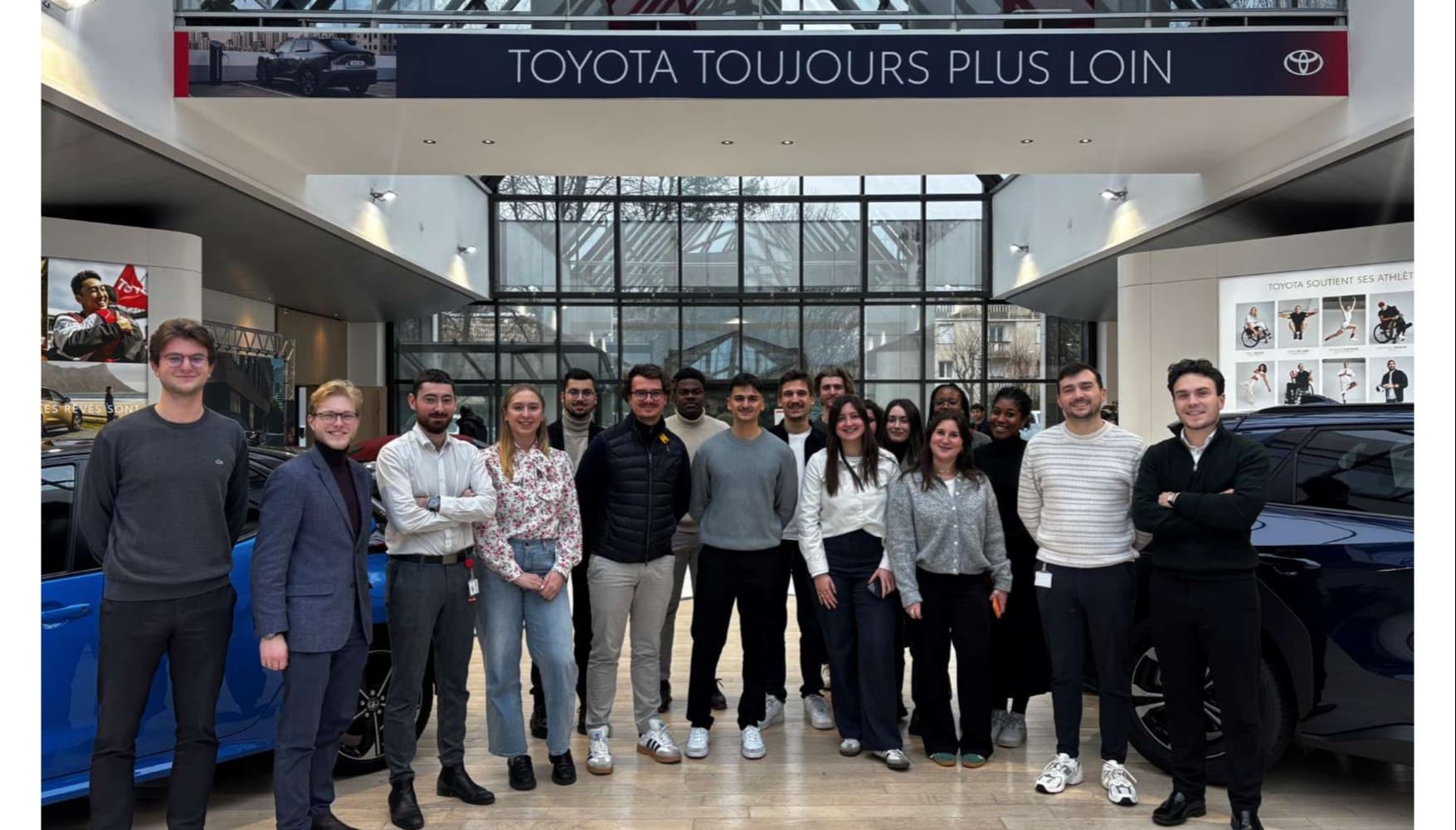 Voici nos alternants 2024/2025 une promotion talentueuse et engagée, prête à relever les défis et à contribuer au succès de Toyota.