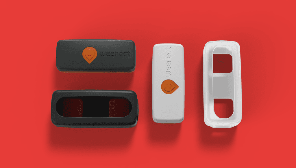Les deux versions du Weenect XS : Black Edition & White Edition.