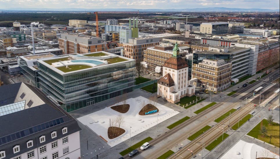 Our global group headquarters in Darmstadt is at the heart of our company.