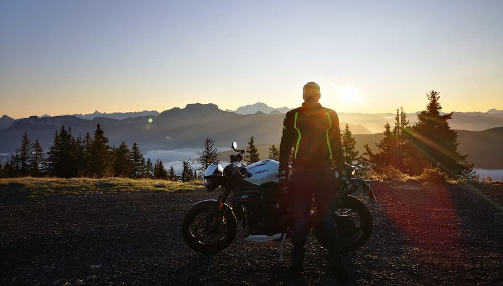 Venez nous rejoindre à Annecy!