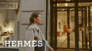 Cécile, conseillère de vente au magasin 24, faubourg Saint-Honoré