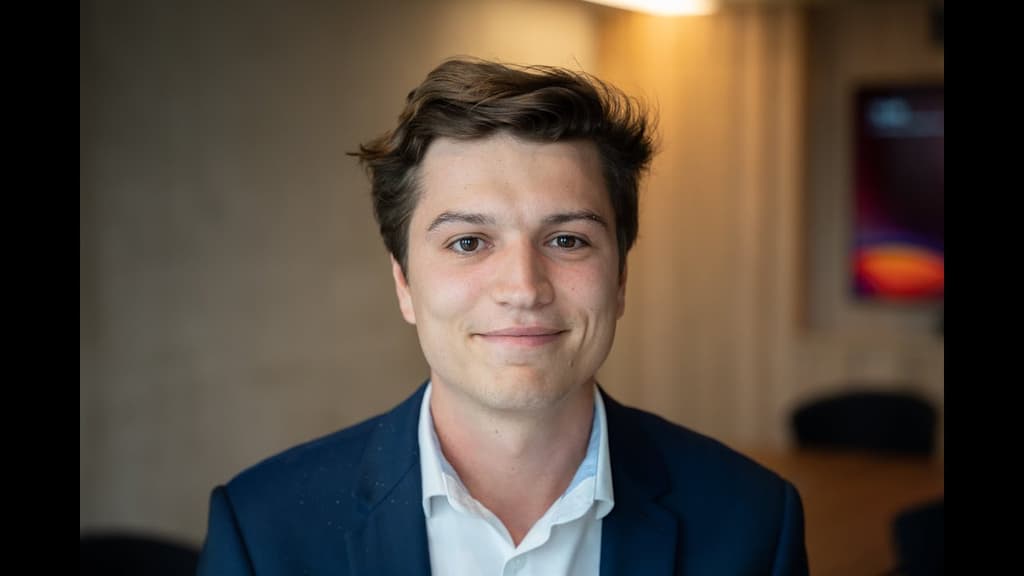 Découvrez La Banque Postale Asset Management avec Léonard PIROLLET, Chargé de Missions Affaires